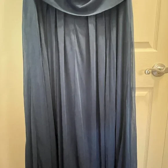 Womens R&M Richards Capelet Rhinestone Waisted Pleated Gown - Picture 9 of 16